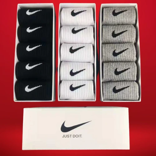 Nike Socks – 5 Pairs Pack